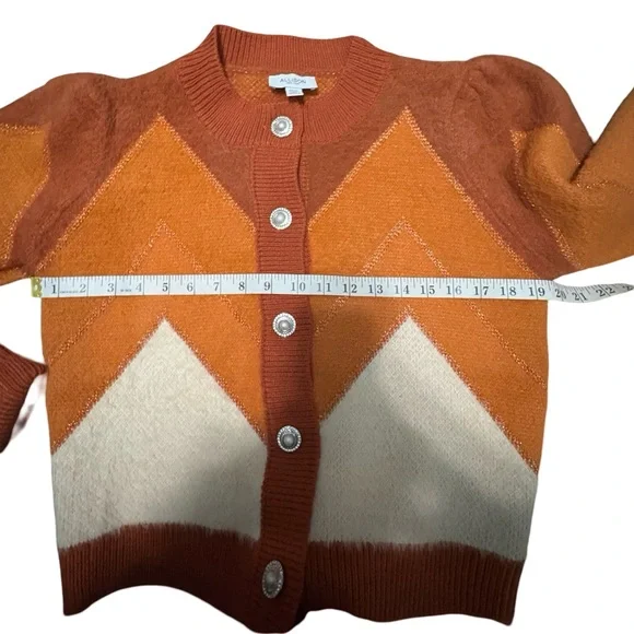 Allison New York Chevron Colorblock Button-Front Cardigan in Rust & Cream - Picture 5 of 8